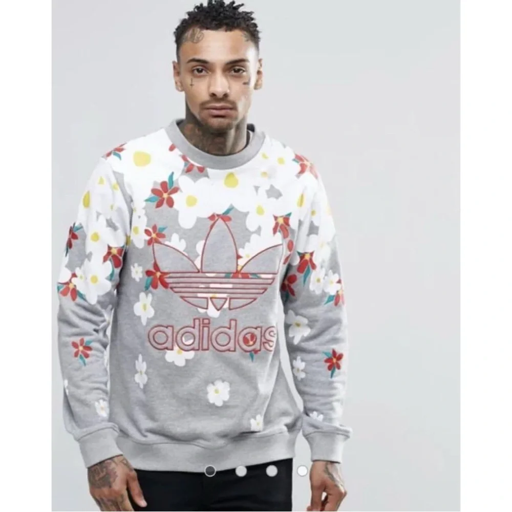 Adidas x Pharrell Williams Daisy Sweatshirt